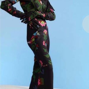 Cynthia Rowley Black ski jumpsuit with Colorful Floral Design. Scuba fabric~